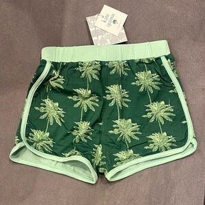 NWT Kate Quinn Bamboo Green Palm Tree Shorts - Size 5